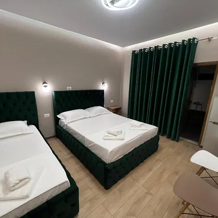 Dauti Gasthuis Ksamil