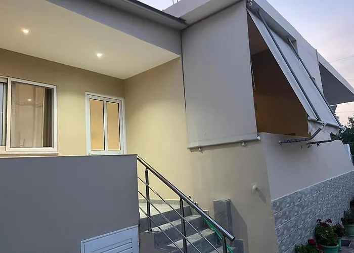 Konukevi Dauti Ksamil